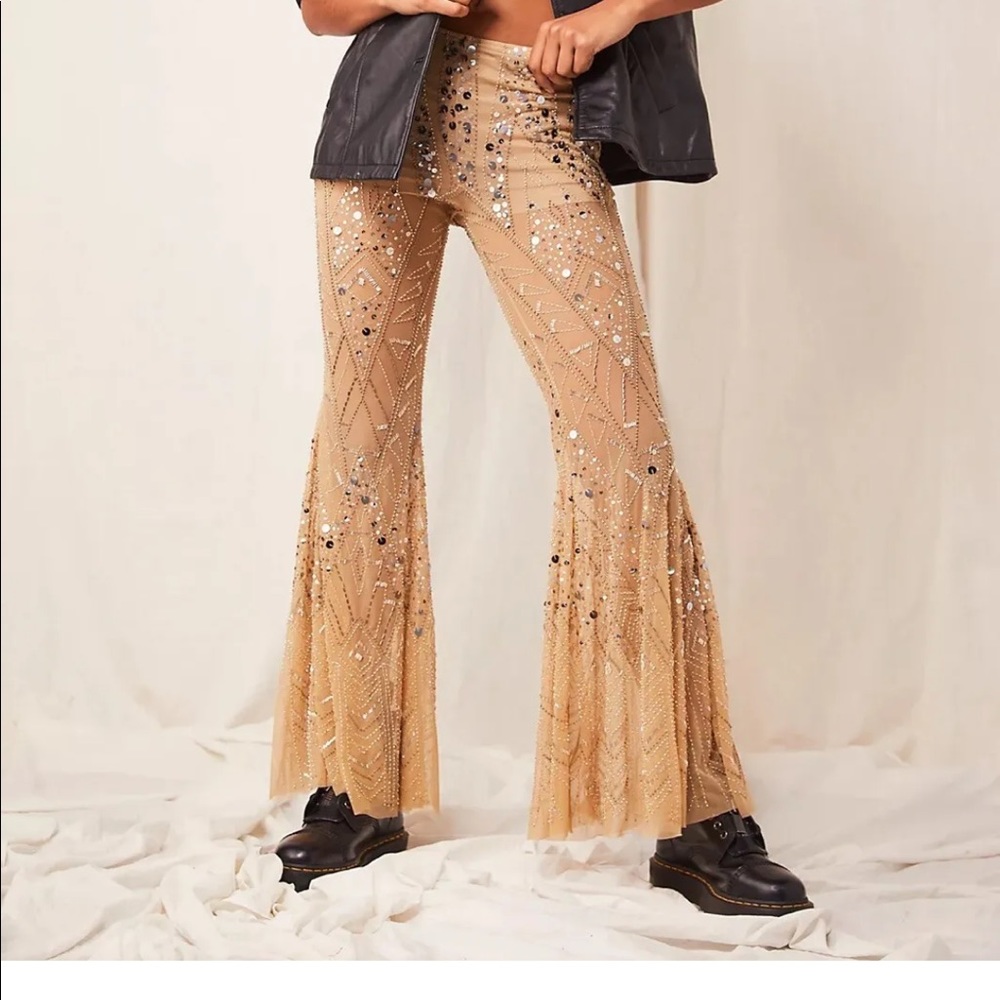 SEQUIN CENTER STAGE pants